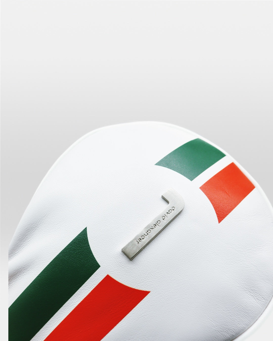 Chrome insignia on Italia leather headcover by David Alexander.